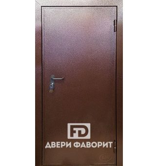 Уличная дверь с цинкогрунтом