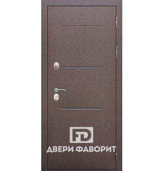 Металлическая уличная дверь с цинкогрунтом (3 петли)